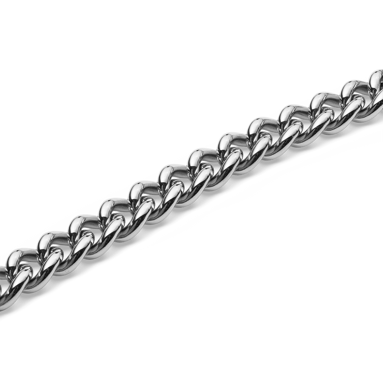Close-up of the Chunky Chain Necklace Silver showing polished, rounded stainless steel links with a smooth, reflective finish.