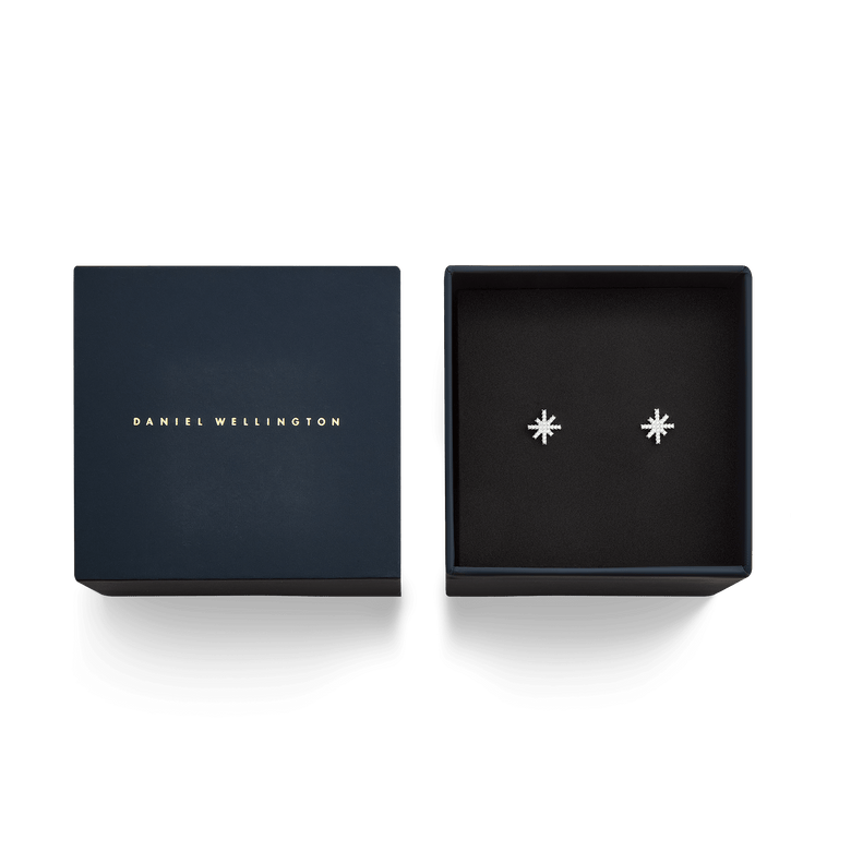Mirelle Star Earring Silver presented in a Daniel Wellington gift box, featuring two star-shaped silver stud earrings with white cubic zirconia crystals, ideal for gifting or adding to a refined jewellery collection.