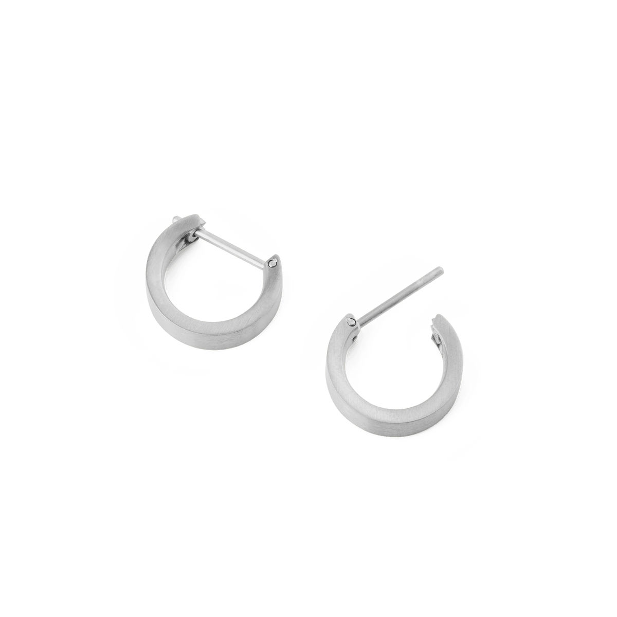 Line Earrings Brushed Silver 3.5mm