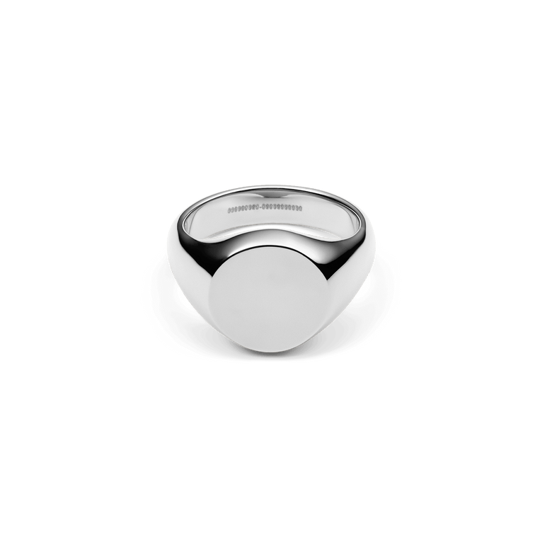 Classic Signet Ring Silver with a broad, polished surface and minimalist design, crafted from high quality stainless steel for a refined, contemporary look.