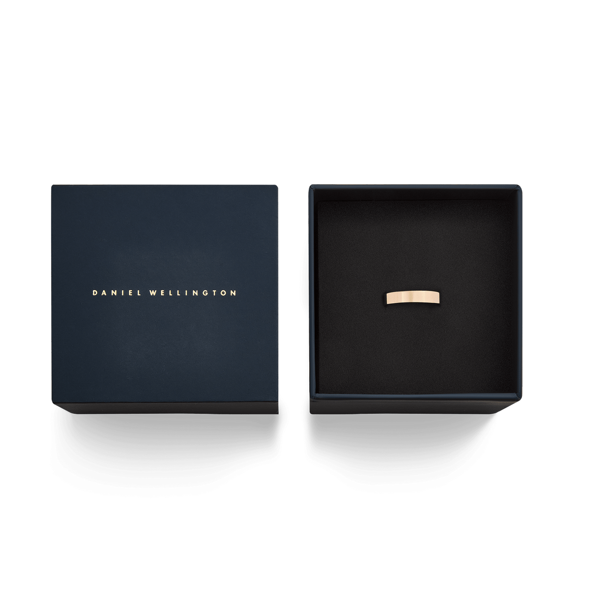 Line Ring Polished Rose Gold 4.5mm presented in a sleek Daniel Wellington gift box, highlighting its minimalist design and polished rose gold finish.