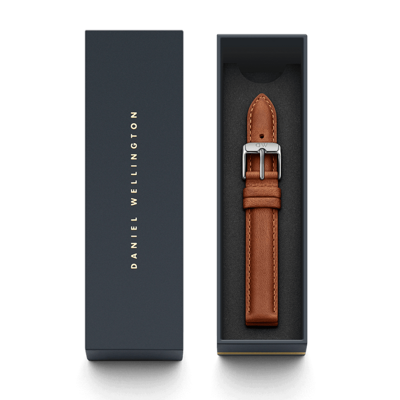 Durham Strap Silver genuine leather watch strap in light brown with a silver buckle, presented in a sleek Daniel Wellington gift box, ideal for both men’s and women’s watches.