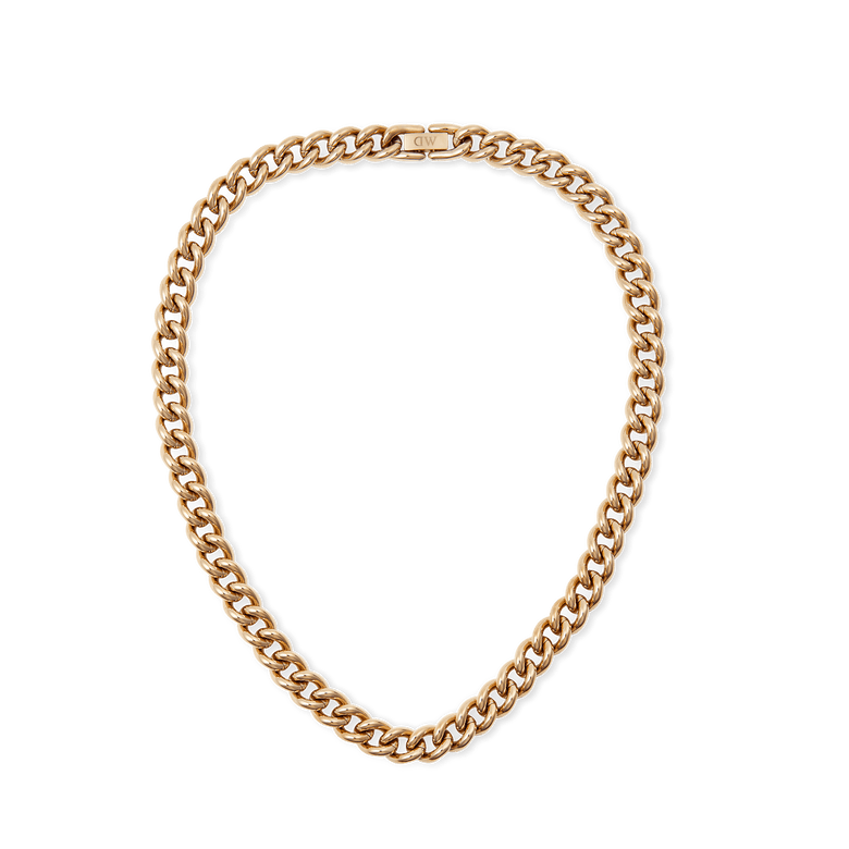 Chunky Chain Necklace Rose Gold featuring bold, rounded links in a polished rose gold finish, designed to sit at the collarbone with a secure fold-over clasp for a modern, statement look.