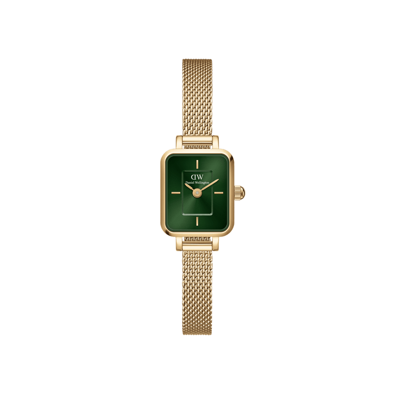 Quadro Mini Evergold Emerald gold watch for women featuring a rectangular case, emerald green dial, and a delicate gold mesh strap, designed for petite wrists and everyday elegance.