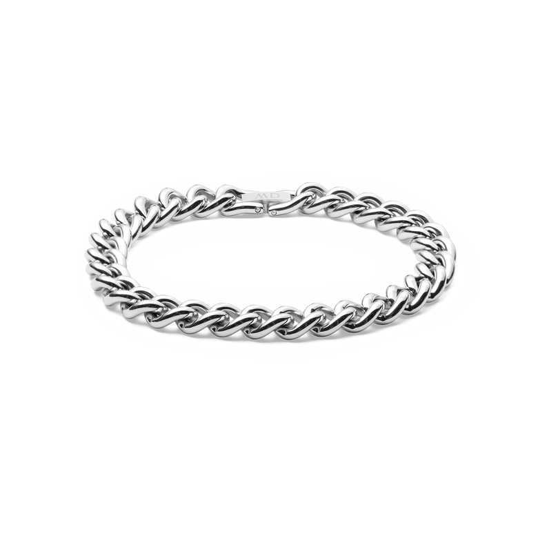 Chunky Chain Bracelet Silver featuring bold, polished stainless steel links and a secure fold-over clasp, designed for comfortable everyday wear and effortless stacking with other silver jewellery.