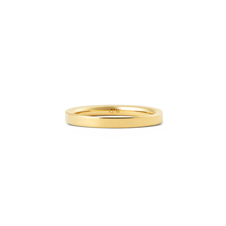 Line Ring Polished Gold 2.5mm shown from the side, highlighting its slim, minimalist gold band and polished finish for a refined, understated look.