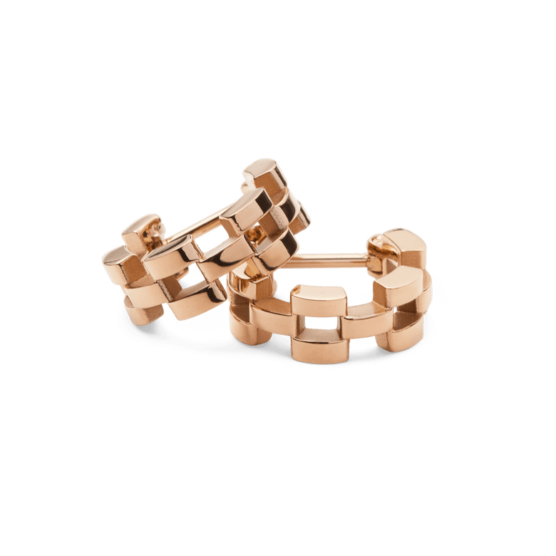 Pair of 3-Link Earrings Rose Gold featuring a geometric open link design, crafted from stainless steel with a smooth rose gold PVD finish and secure closure.