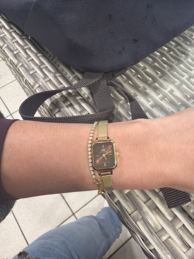 Photo from a customer review: 5 out of 5 stars, Romane