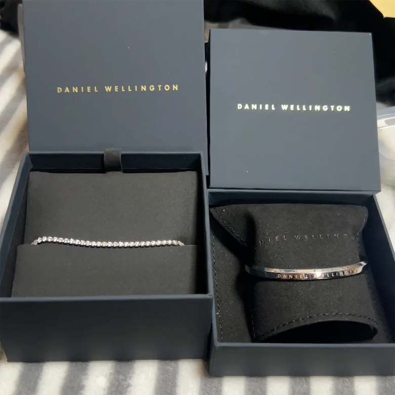 Photo from a customer review: 5 out of 5 stars, ゴックフェン