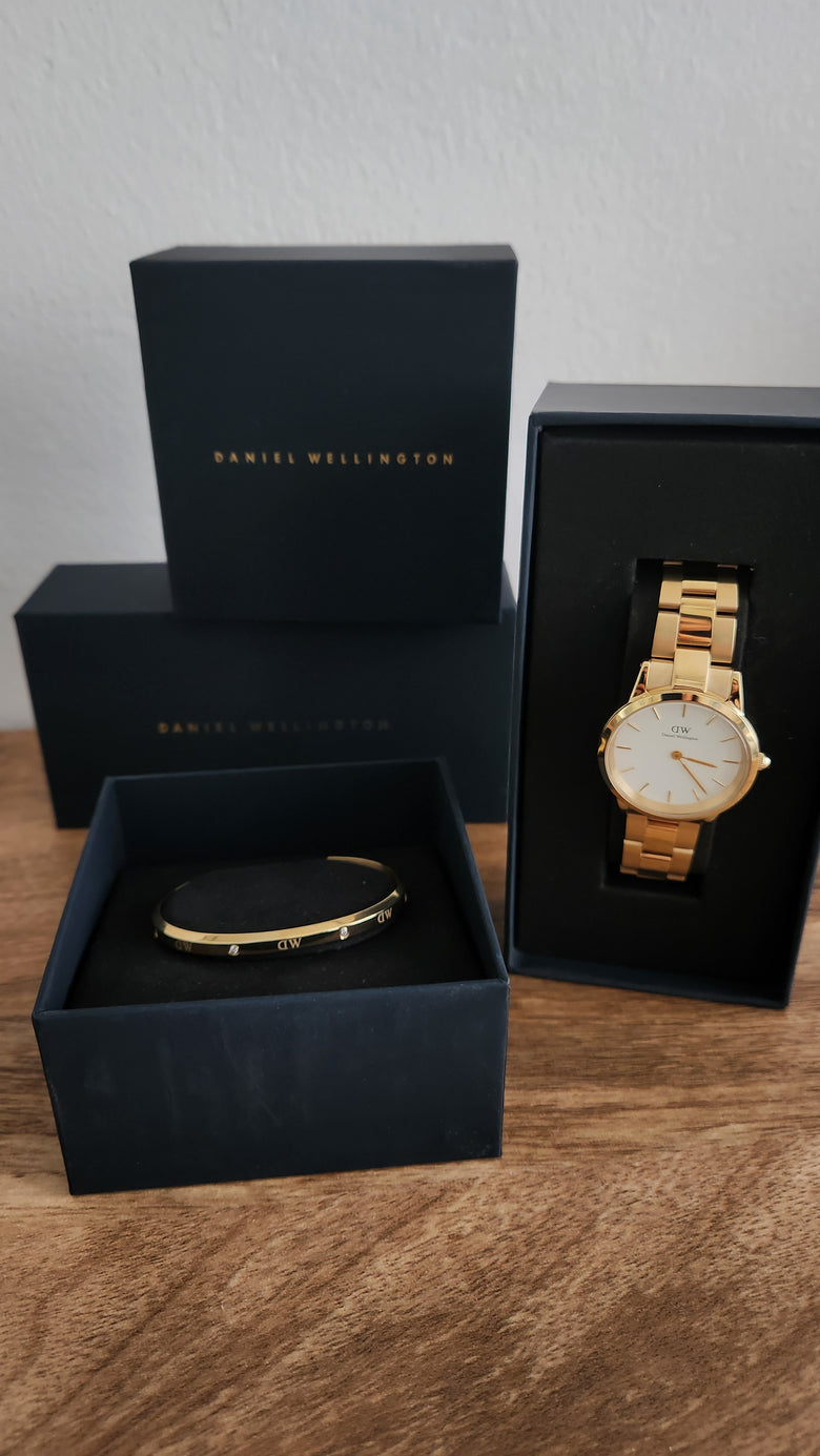 Photo from a customer review: 5 out of 5 stars, Raeesah