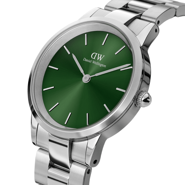Close-up of the Iconic Link Emerald Green Silver watch, highlighting its emerald green dial, minimalist hour markers, and polished stainless steel link bracelet.